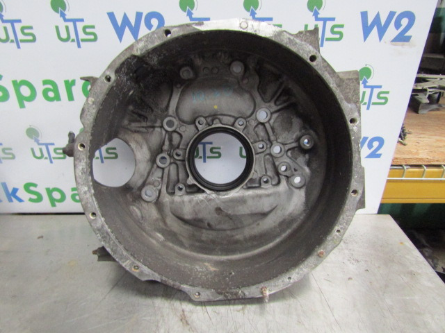 HINO 300 SERIES (N04C) FLYWHEEL BELL HOUSING P/NO 066021 - Motor e peças de Caminhão: foto 1 HINO 300 SERIES (N04C) FLYWHEEL BELL HOUSING P/NO 066021 - Motor e peças de Caminhão: foto 1