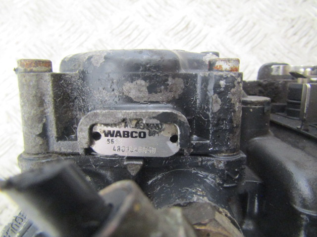 IVECO STRALIS EBS AXLE MODULATOR VALVE P/NO 4801040050 (WABCO) - Peças de freio de Caminhão: foto 3 IVECO STRALIS EBS AXLE MODULATOR VALVE P/NO 4801040050 (WABCO) - Peças de freio de Caminhão: foto 3