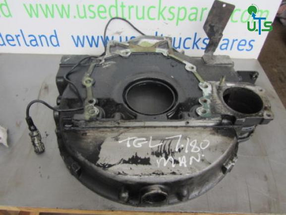 MAN TGL DO834 LFL53 MANUAL GEARBOX FLYWHEEL BELLHOUSING - Volante do motor de Caminhão: foto 1 MAN TGL DO834 LFL53 MANUAL GEARBOX FLYWHEEL BELLHOUSING - Volante do motor de Caminhão: foto 1