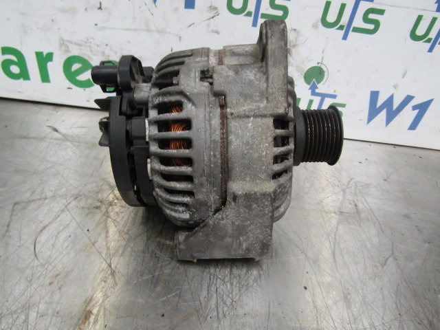 MAN TGM 340 DO836 ALTERNATOR BOSCH TYPE BR28-N1 - Sistema elétrico de Caminhão: foto 1 MAN TGM 340 DO836 ALTERNATOR BOSCH TYPE BR28-N1 - Sistema elétrico de Caminhão: foto 1