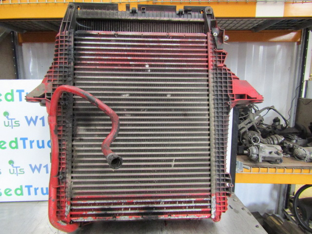 MAN TGM DO836 RADIATOR - Radiador de Caminhão: foto 1 MAN TGM DO836 RADIATOR - Radiador de Caminhão: foto 1