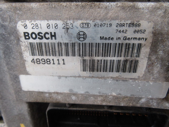 MAN TGM/TGL ENGINE ECU BOSCH P/NO 0281010253 - Centralina electrónica de Caminhão: foto 2 MAN TGM/TGL ENGINE ECU BOSCH P/NO 0281010253 - Centralina electrónica de Caminhão: foto 2