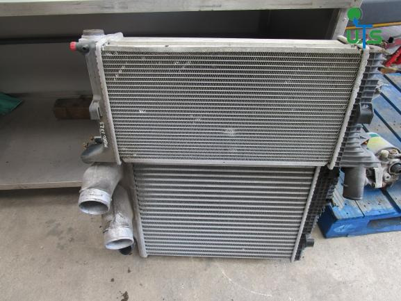 MERCEDES ATEGO 1323 RADIATOR / INTERCOOLER COMPLETE - Radiador de Caminhão: foto 2 MERCEDES ATEGO 1323 RADIATOR / INTERCOOLER COMPLETE - Radiador de Caminhão: foto 2