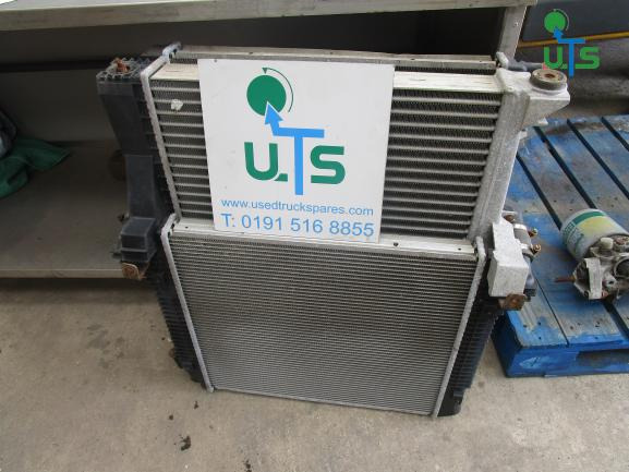 MERCEDES ATEGO 1323 RADIATOR / INTERCOOLER COMPLETE - Radiador de Caminhão: foto 1 MERCEDES ATEGO 1323 RADIATOR / INTERCOOLER COMPLETE - Radiador de Caminhão: foto 1