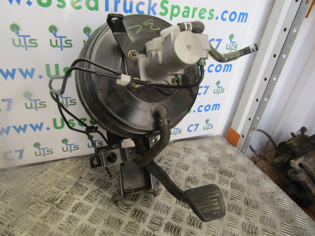 MITSUBISHI 3C11 / 3C13 BRAKE SERVO COMPLETE P/NO 864-03701/6420 - Peças de freio de Caminhão: foto 2 MITSUBISHI 3C11 / 3C13 BRAKE SERVO COMPLETE P/NO 864-03701/6420 - Peças de freio de Caminhão: foto 2