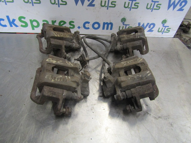 MITSUBISHI FUSO 3C11/3C13 FRONT BRAKE CALIPERS P/NO FSX14C - Peças de freio de Caminhão: foto 1 MITSUBISHI FUSO 3C11/3C13 FRONT BRAKE CALIPERS P/NO FSX14C - Peças de freio de Caminhão: foto 1