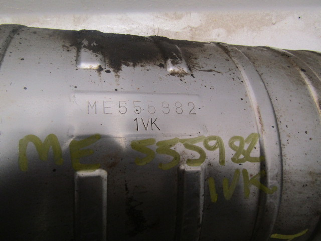 MITSUBISHI FUSO 4P10 FULL SCR EXHAUST SYSTEM P/NO ME555982 MK667728 - Silenciador/ Sistema de escape de Caminhão: foto 3 MITSUBISHI FUSO 4P10 FULL SCR EXHAUST SYSTEM P/NO ME555982 MK667728 - Silenciador/ Sistema de escape de Caminhão: foto 3