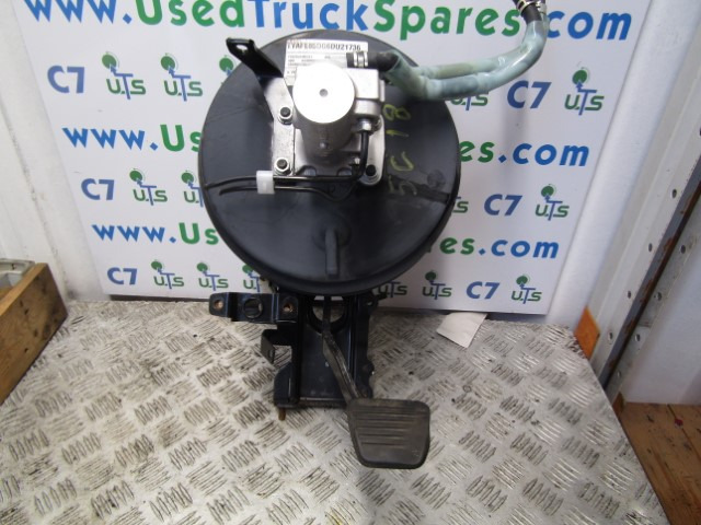 MITSUBISHI FUSO 75C15 / 75C18 COMPLETE BRAKE SERVO TYAFE85DG6DU21736 - Peças de freio de Caminhão: foto 1 MITSUBISHI FUSO 75C15 / 75C18 COMPLETE BRAKE SERVO TYAFE85DG6DU21736 - Peças de freio de Caminhão: foto 1