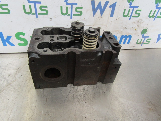 RENAULT PREMIUM 400 CYLINDER HEADS – 6 AVAILABLE - Motor e peças de Caminhão: foto 2 RENAULT PREMIUM 400 CYLINDER HEADS – 6 AVAILABLE - Motor e peças de Caminhão: foto 2