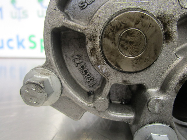 SCANIA 124 420 DC1203 OIL PUMP P/NO 3 - Motor e peças de Caminhão: foto 2 SCANIA 124 420 DC1203 OIL PUMP P/NO 3 - Motor e peças de Caminhão: foto 2