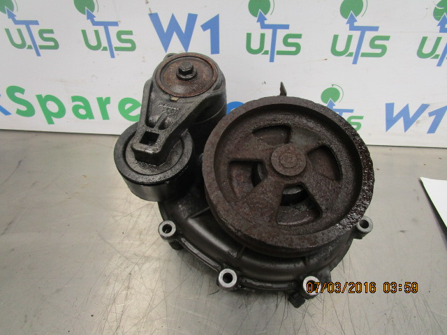SCANIA 124 420 DC1203 WATER PUMP P/NO 1450153 - Motor e peças de Caminhão: foto 1 SCANIA 124 420 DC1203 WATER PUMP P/NO 1450153 - Motor e peças de Caminhão: foto 1