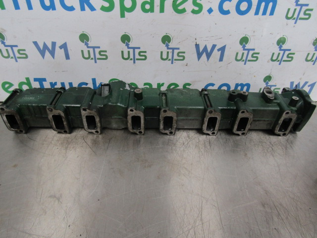 SCANIA 144/164 V8 INLET MANIFOLD P/NO 1454384/4560 - Motor e peças de Caminhão: foto 1 SCANIA 144/164 V8 INLET MANIFOLD P/NO 1454384/4560 - Motor e peças de Caminhão: foto 1