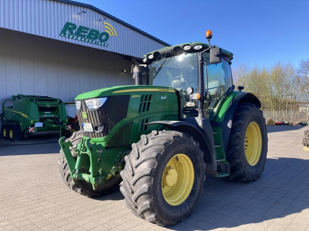 John Deere 6210R ALLRADTRAKTOR - Trator: foto 1 John Deere 6210R ALLRADTRAKTOR - Trator: foto 1