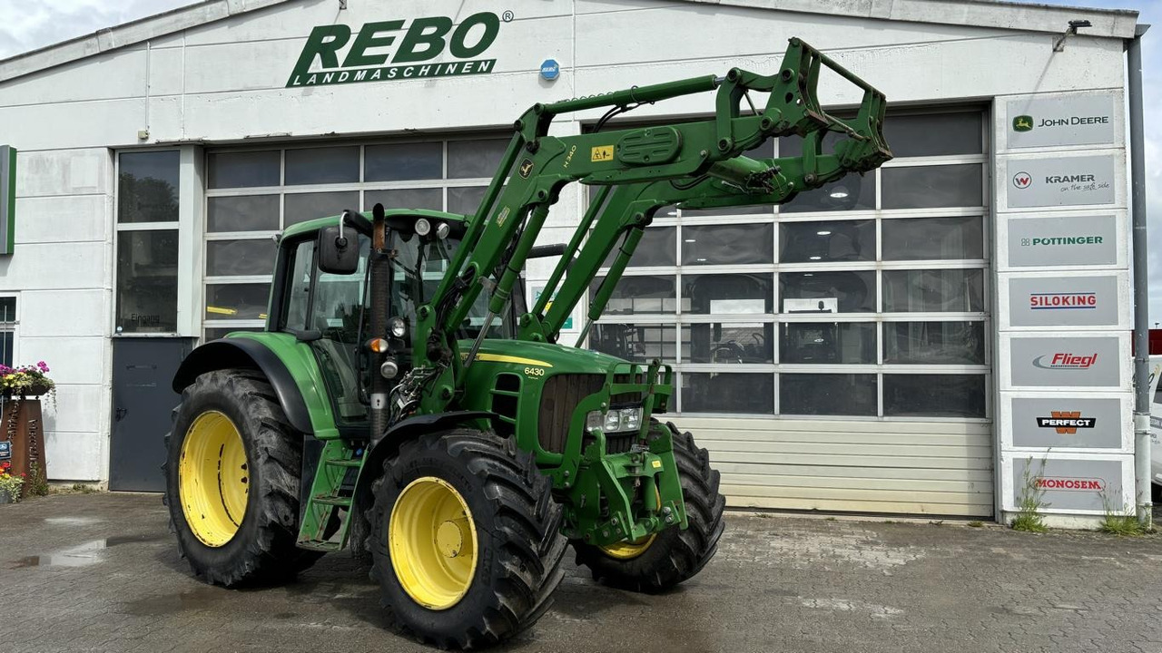John Deere 6430 - Trator: foto 1 John Deere 6430 - Trator: foto 1