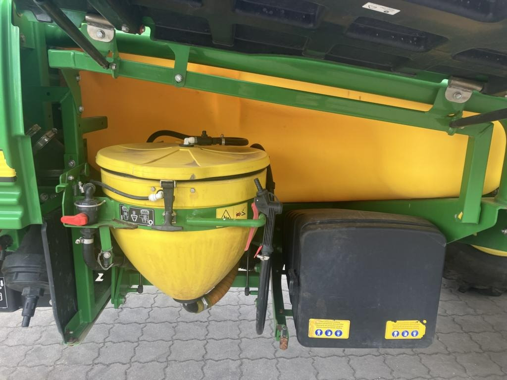 Pulverizador de arrastar John Deere BASISMASCHINE R944I POWRSPRAY: foto 10