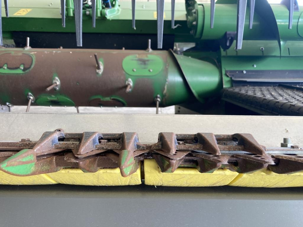 John Deere HD35X MY24 - Ceifeira debulhadora: foto 3 John Deere HD35X MY24 - Ceifeira debulhadora: foto 3