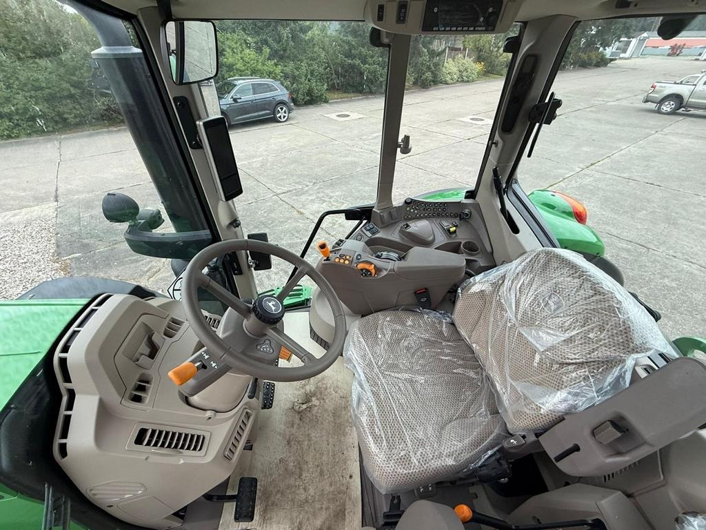 John Deere TRAKTOR 6195M MIT KABINE - Trator: foto 3 John Deere TRAKTOR 6195M MIT KABINE - Trator: foto 3