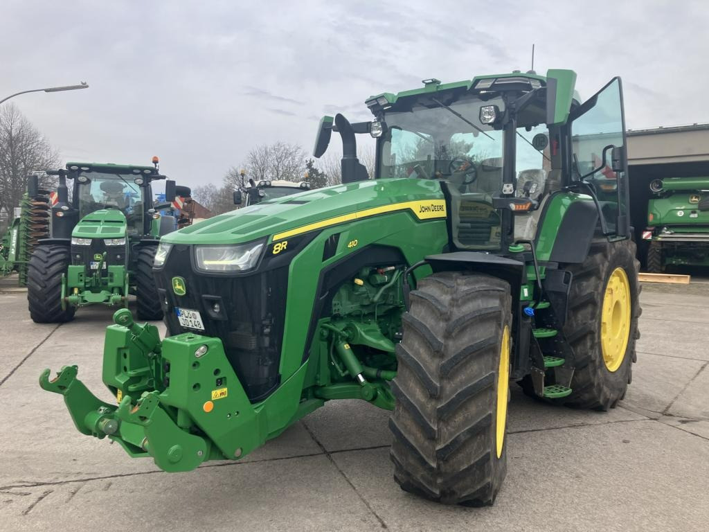John Deere TRAKTOR 8R410 - Trator: foto 1 John Deere TRAKTOR 8R410 - Trator: foto 1