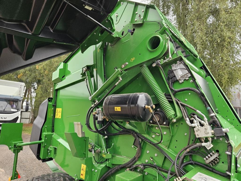 John Deere V461M - PAKET FÜR RUNDBALLENPR - Empacotador de fardos: foto 2 John Deere V461M - PAKET FÜR RUNDBALLENPR - Empacotador de fardos: foto 2