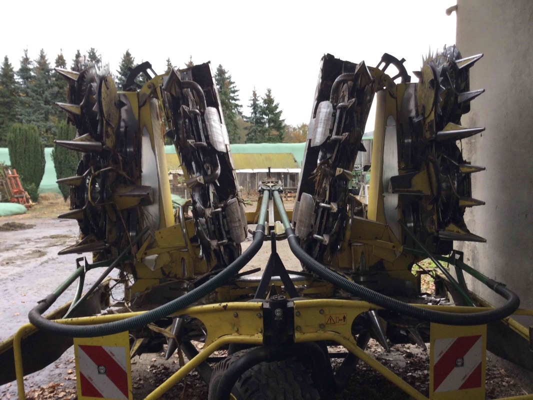 Kemper 390 Plus - Plataforma para colher milho: foto 1 Kemper 390 Plus - Plataforma para colher milho: foto 1