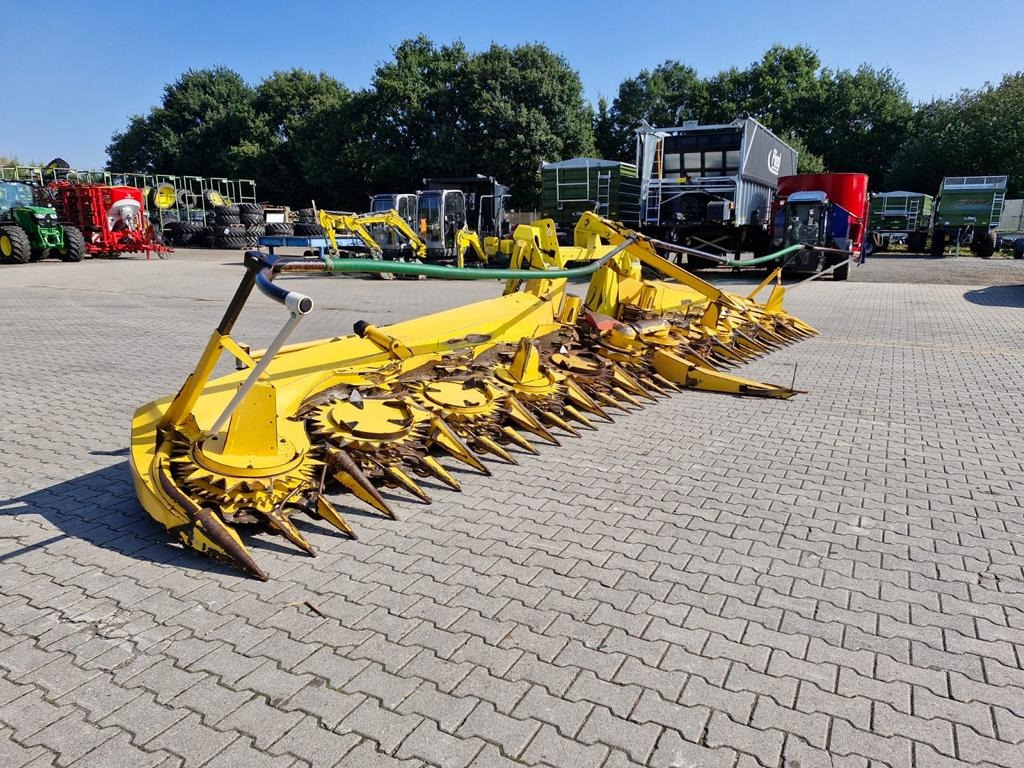 New Holland MAISVORSATZ 900S FI / 390 - Plataforma para colher milho: foto 1 New Holland MAISVORSATZ 900S FI / 390 - Plataforma para colher milho: foto 1
