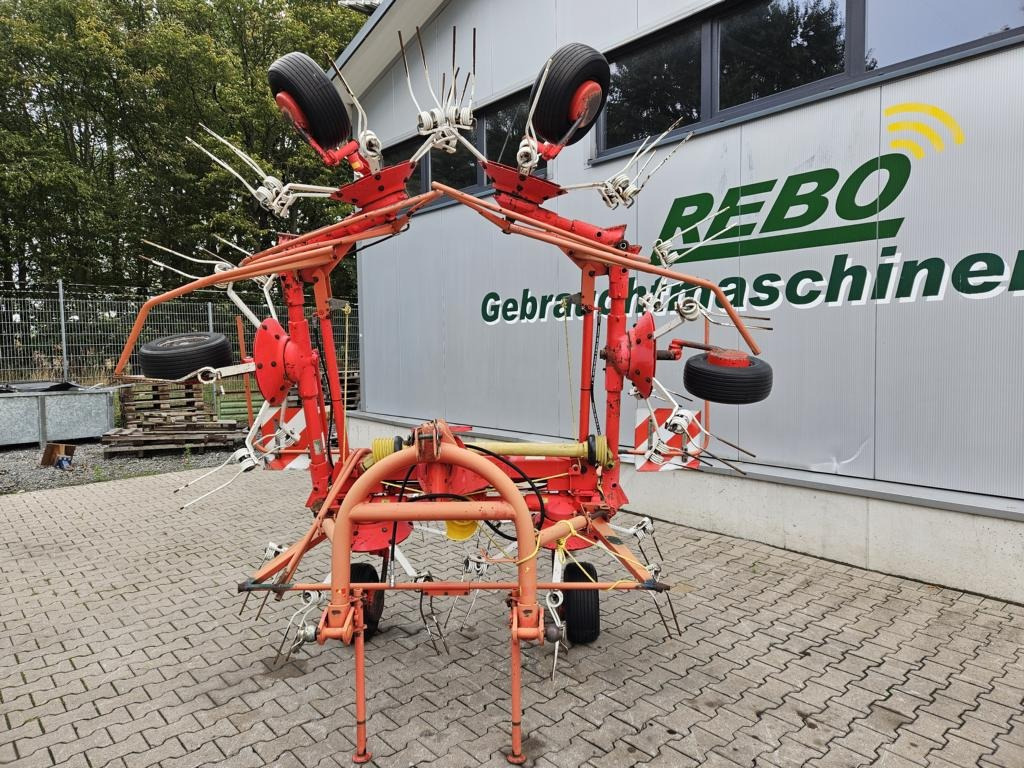 Pöttinger HIT 69 N-Z - Ancinho enleirador: foto 1 Pöttinger HIT 69 N-Z - Ancinho enleirador: foto 1