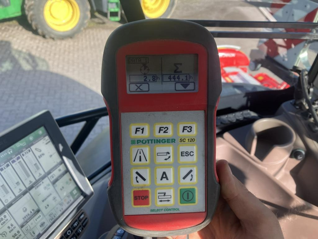 Pöttinger NOVACAT A10 CF - Gadanheira: foto 3 Pöttinger NOVACAT A10 CF - Gadanheira: foto 3