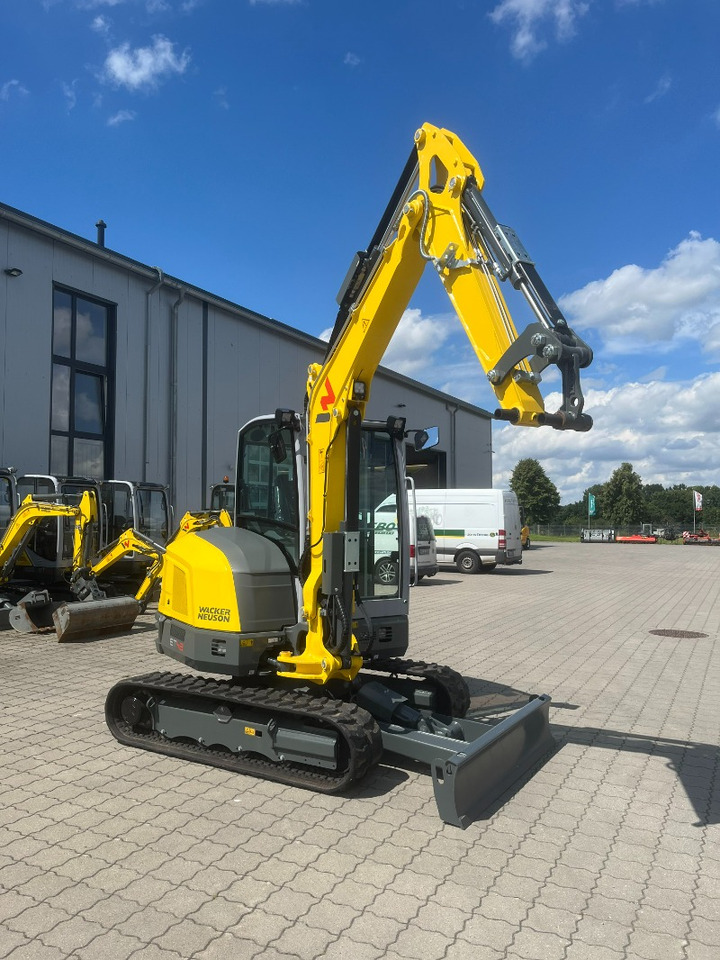 Wacker ET 42 - Escavadeira: foto 1 Wacker ET 42 - Escavadeira: foto 1