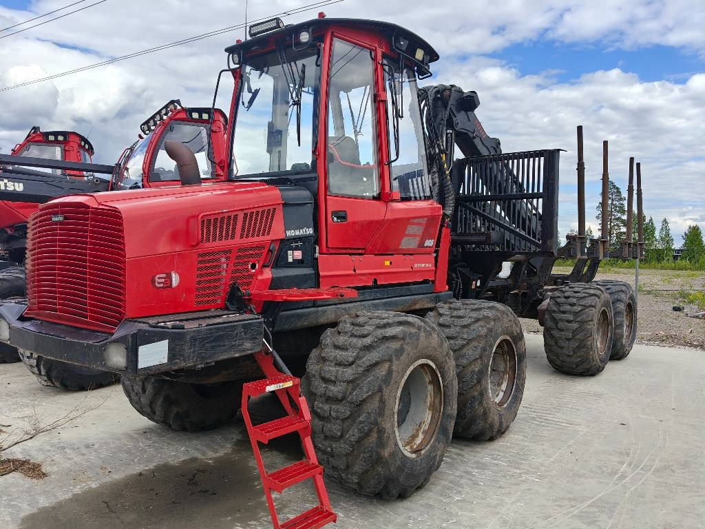 Komatsu 865  - Forwarder: foto 1 Komatsu 865  - Forwarder: foto 1