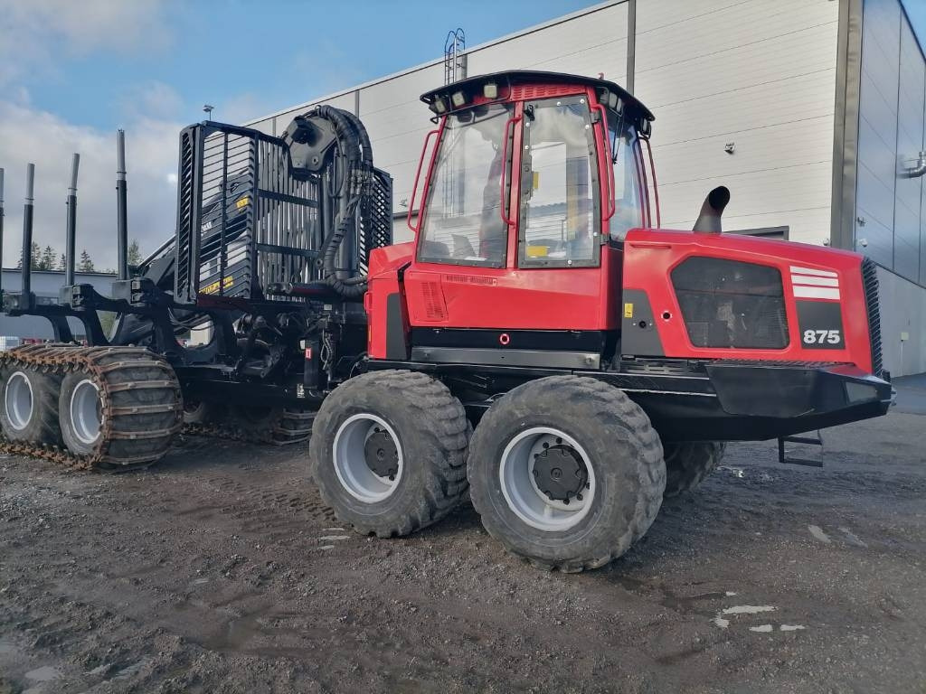 Komatsu 875  - Forwarder: foto 1 Komatsu 875  - Forwarder: foto 1