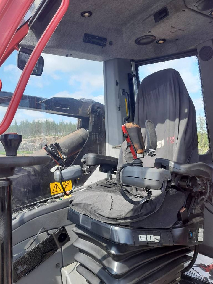 Harvester Komatsu 901 XC: foto 7