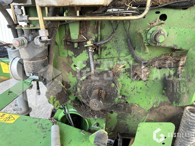 Enfardadeira de fardos redondos Krone COMPRIMA V 150 XC: foto 7 Enfardadeira de fardos redondos Krone COMPRIMA V 150 XC: foto 7