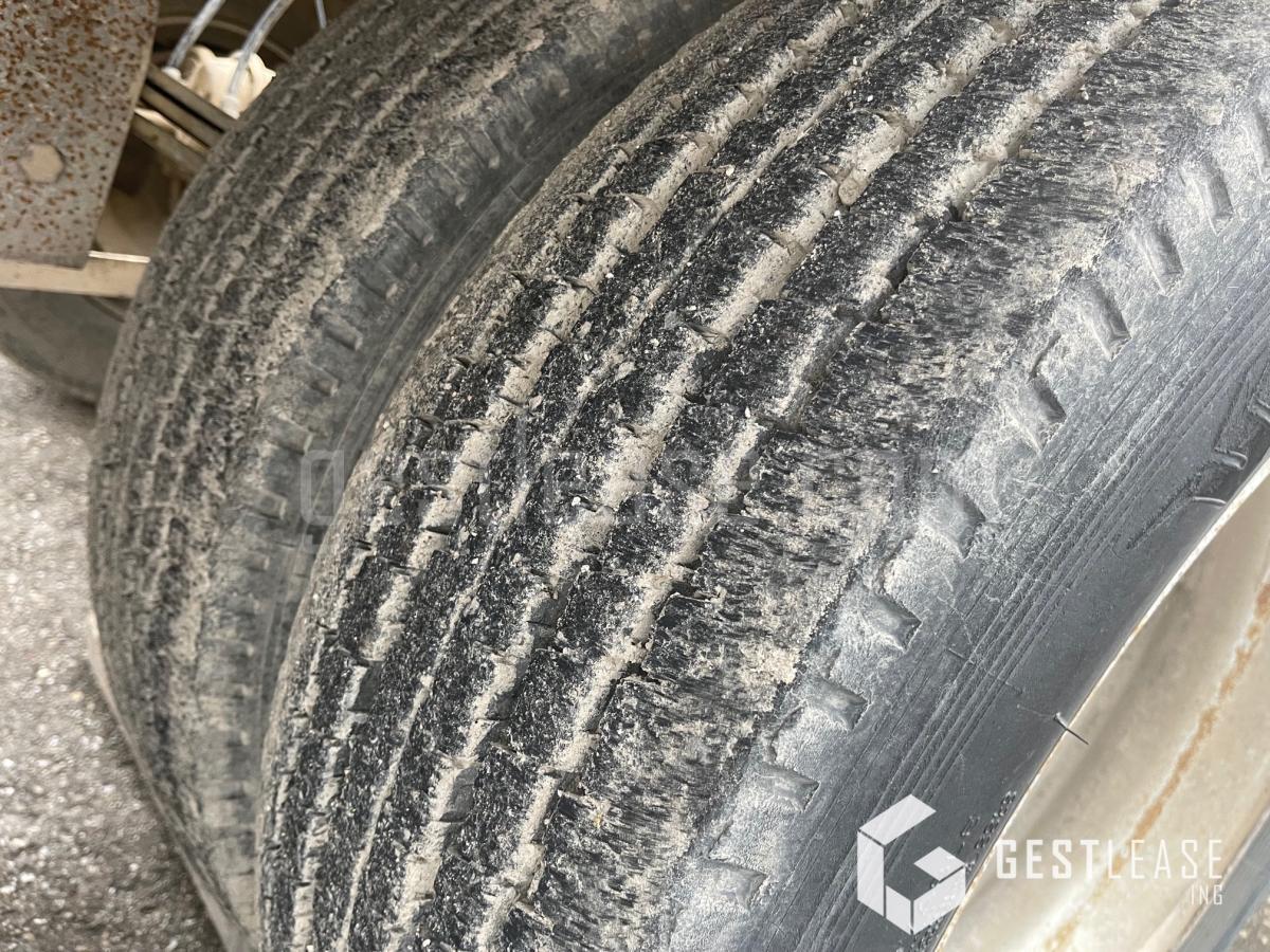 Semireboque transportador de contêineres/ Caixa móvel Masso PORTE SILOS: foto 9