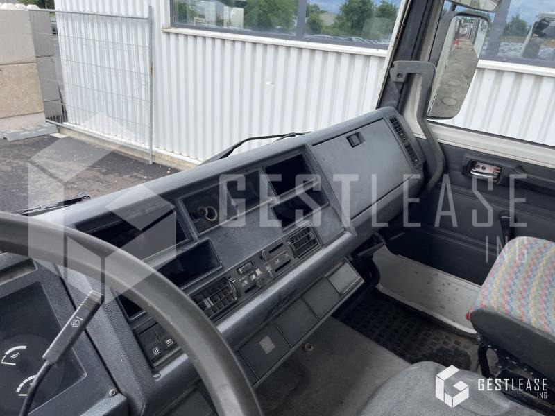 Locação de Renault Midlum 140.13 Renault Midlum 140.13: foto 11