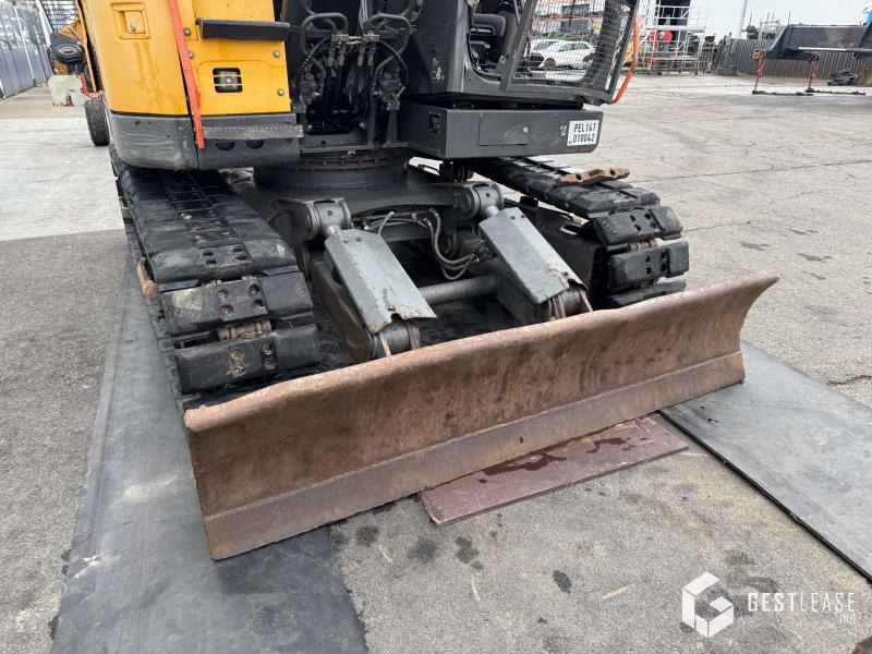 Volvo ECR145 EL - Escavadora de rastos: foto 5 Volvo ECR145 EL - Escavadora de rastos: foto 5