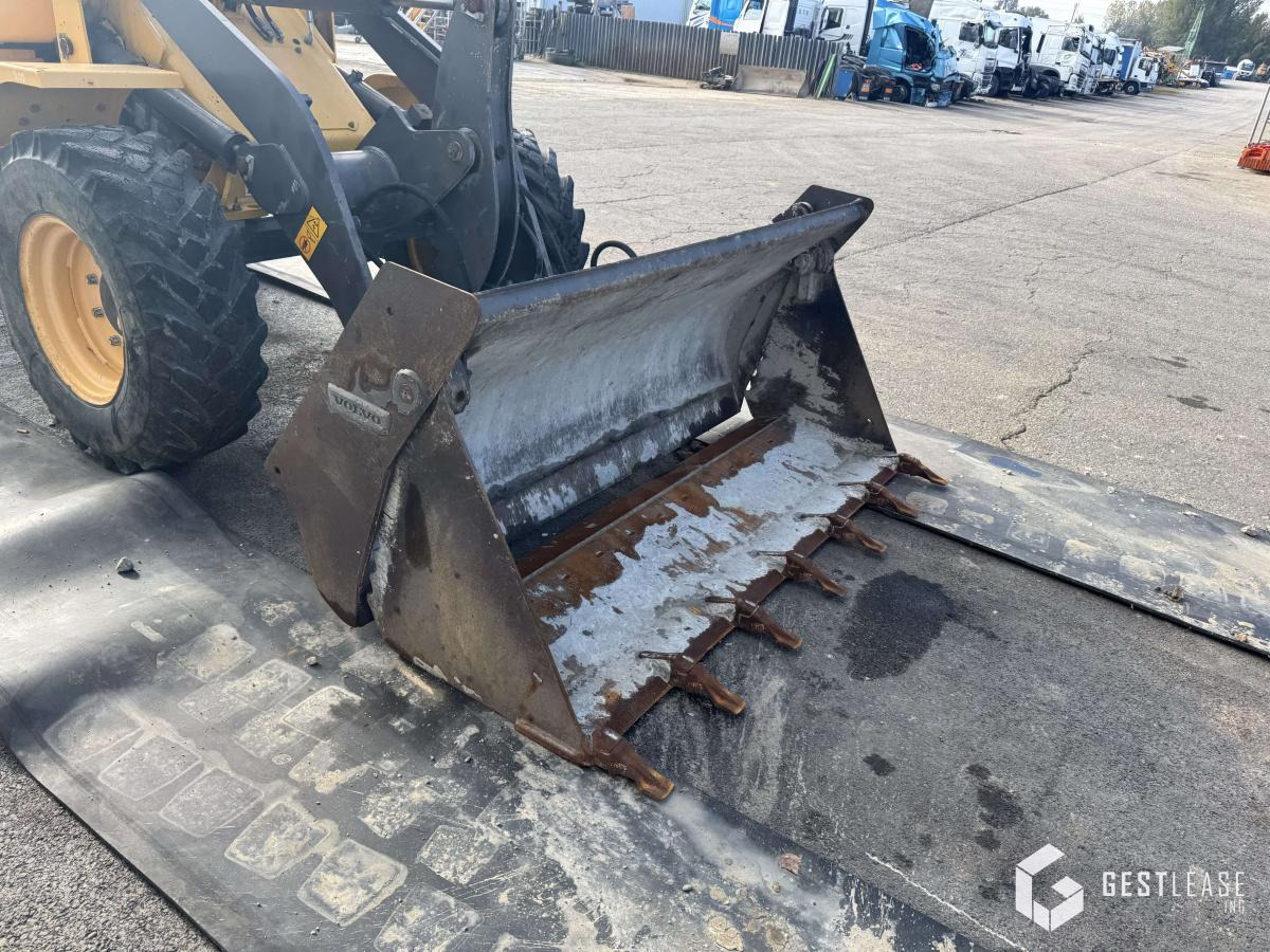 Volvo L30G - Carregadeira de rodas: foto 5 Volvo L30G - Carregadeira de rodas: foto 5