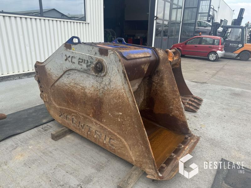 XCENTRIC XC24 - Britador: foto 1 XCENTRIC XC24 - Britador: foto 1