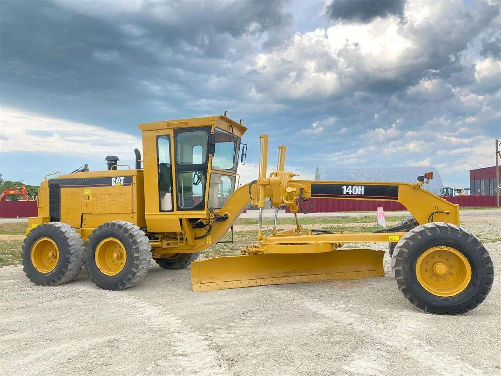 CAT 140 H - Motoniveladora: foto 2 CAT 140 H - Motoniveladora: foto 2