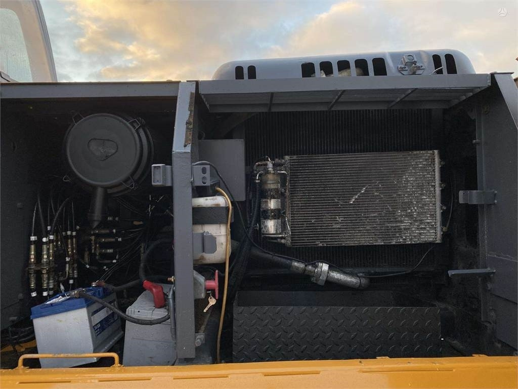 Escavadora de rastos Case CX 210 Longreach: foto 14