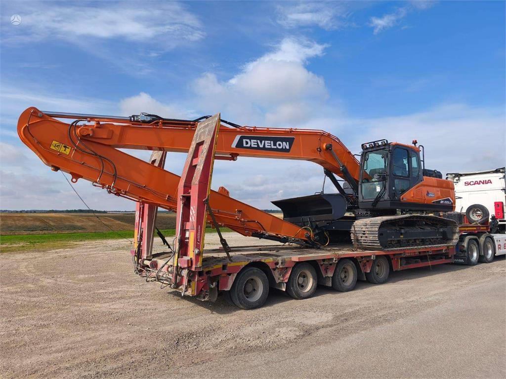 Locação de Develon DX 225 LC-7 LONGREACH 16 M  Develon DX 225 LC-7 LONGREACH 16 M: foto 7