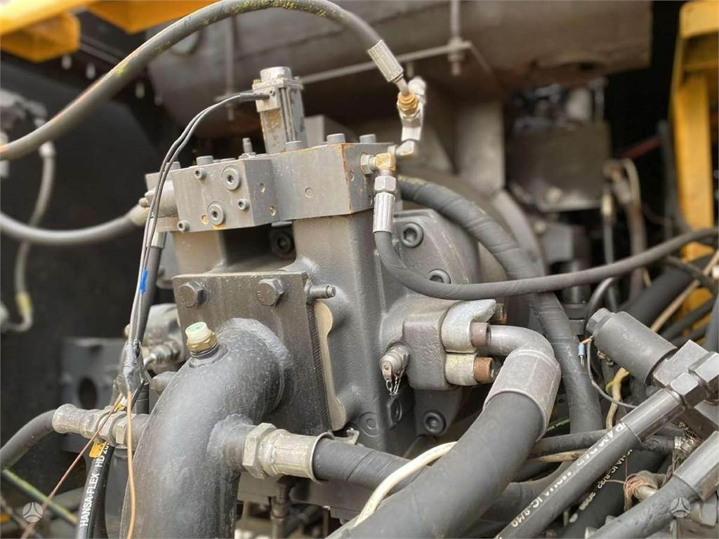 Escavadora de rastos JCB JS 330 LC , ISUZU MANUAL PUMP: foto 13