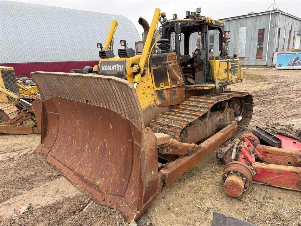Komatsu D65WX-18 - Buldôzer: foto 1 Komatsu D65WX-18 - Buldôzer: foto 1