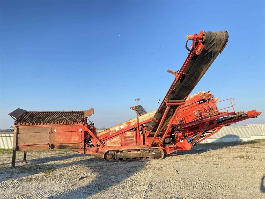 Terex Finlay 683 TR , 25 ton, radio - Britadeira móvel: foto 1 Terex Finlay 683 TR , 25 ton, radio - Britadeira móvel: foto 1
