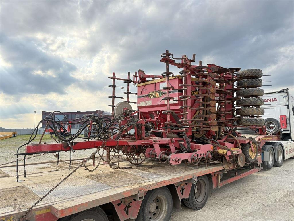 Vaderstad Rapid 600 F - Semeadeira: foto 1 Vaderstad Rapid 600 F - Semeadeira: foto 1