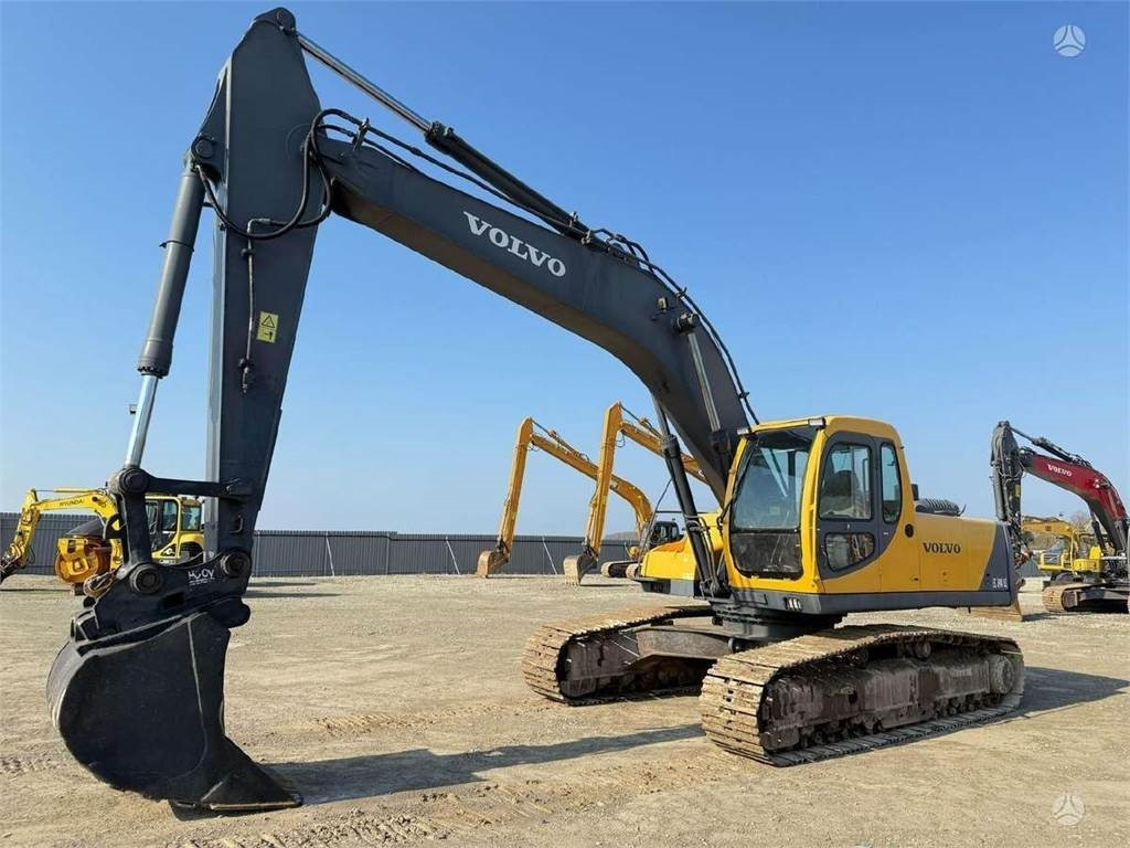 Volvo EC 240 LC - Escavadora de rastos: foto 1 Volvo EC 240 LC - Escavadora de rastos: foto 1