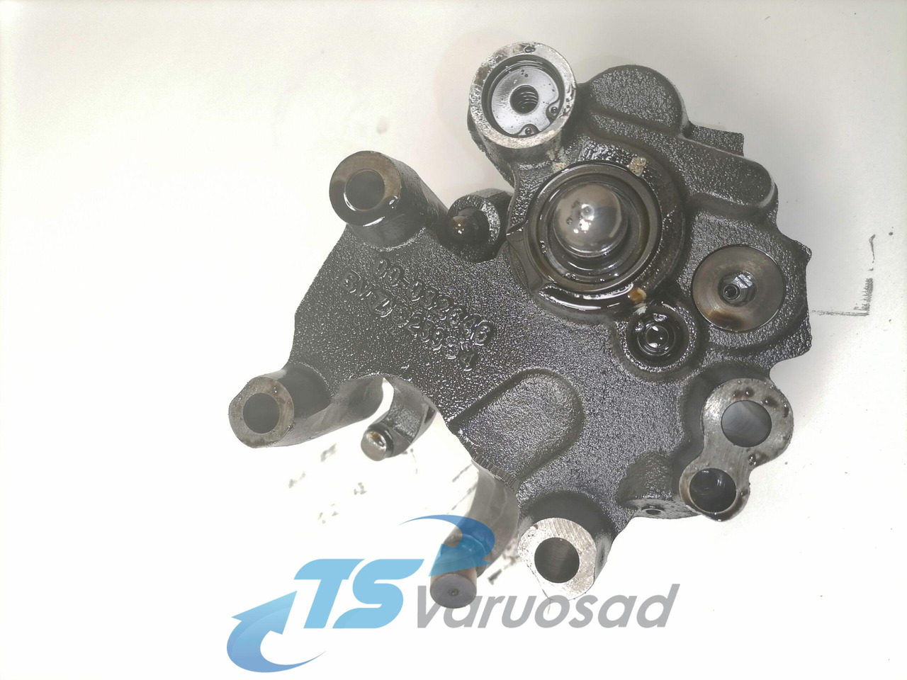 DAF Set of rockers with shaft 1732002 - Peça universal de Caminhão: foto 2 DAF Set of rockers with shaft 1732002 - Peça universal de Caminhão: foto 2