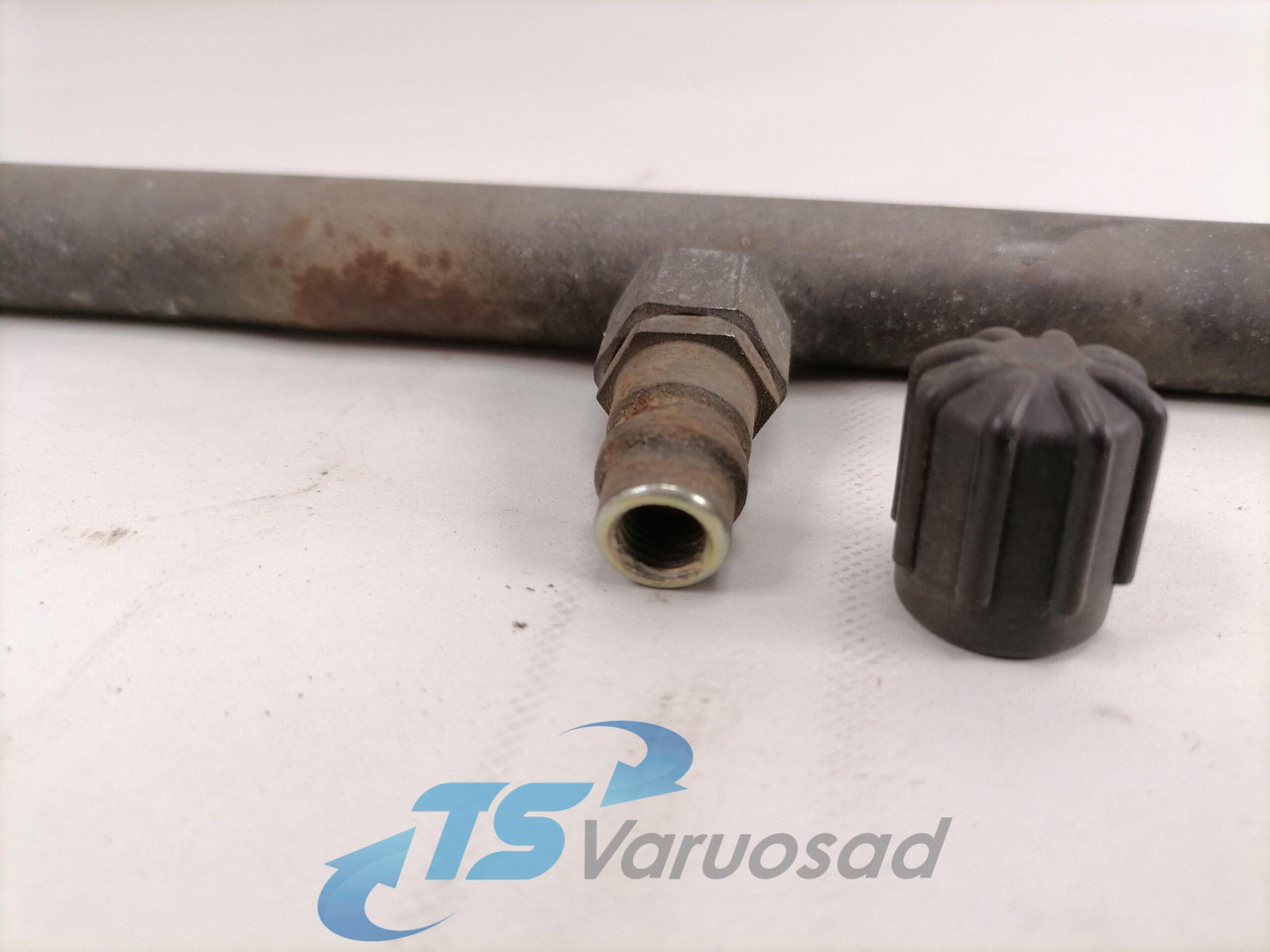 MAN A/C pipe 81619750102 - Aquecimento/ Ventilação de Caminhão: foto 4 MAN A/C pipe 81619750102 - Aquecimento/ Ventilação de Caminhão: foto 4