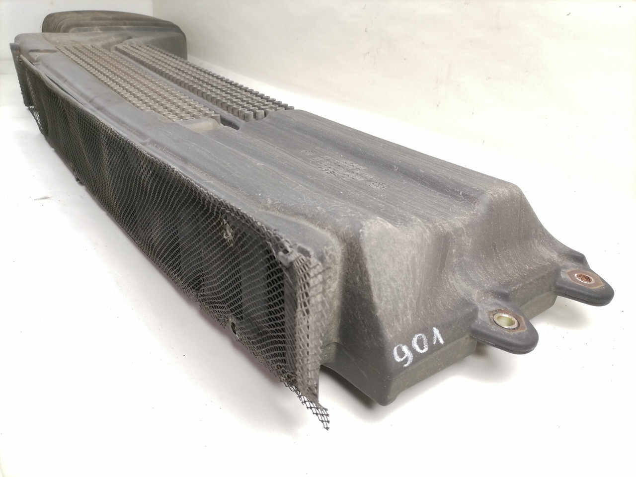 MAN Air intake 81082010400 - Sistema de admissão de ar de Caminhão: foto 3 MAN Air intake 81082010400 - Sistema de admissão de ar de Caminhão: foto 3