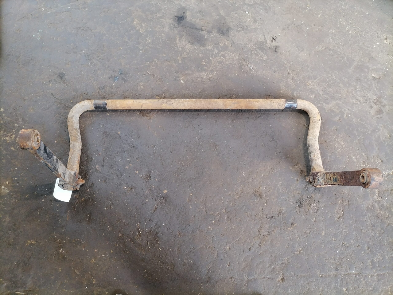 MAN Anti-roll bar 81437156074 - Barra estabilizadora de Caminhão: foto 2 MAN Anti-roll bar 81437156074 - Barra estabilizadora de Caminhão: foto 2