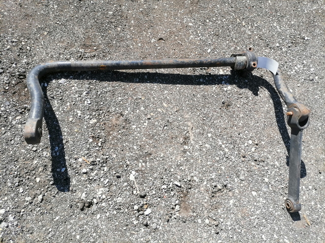 MAN Anti-roll bar 81437156074 - Barra estabilizadora de Caminhão: foto 2 MAN Anti-roll bar 81437156074 - Barra estabilizadora de Caminhão: foto 2